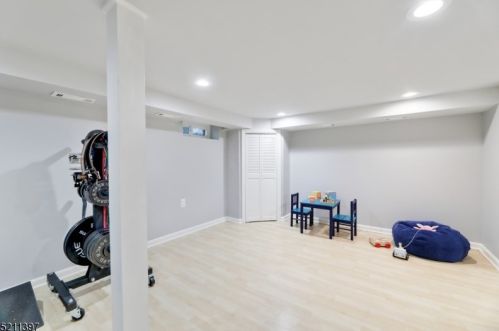 54 Kendal Ave, Maplewood NJ  07040-1143 exterior