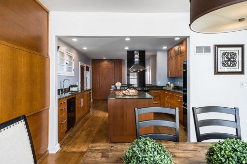 4796 Larkin St, Milwaukee WI 53211-1152 exterior