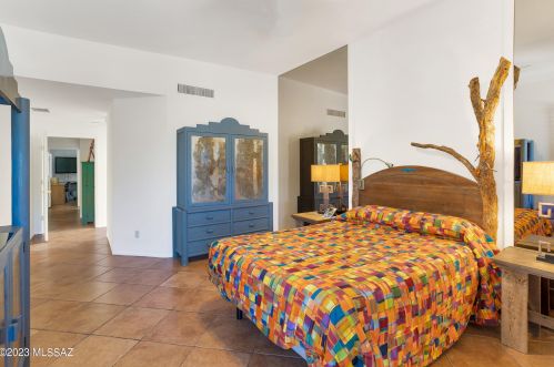 831 Camino Corrida, Tucson AZ 85704-7651 exterior