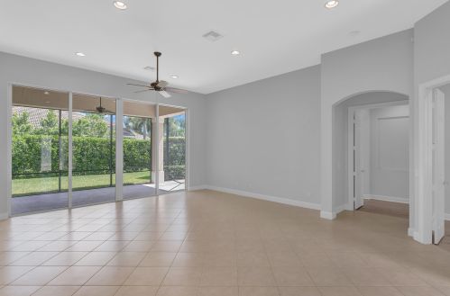 10317 Crosby Pl, Fort Pierce FL  34986-3055 exterior