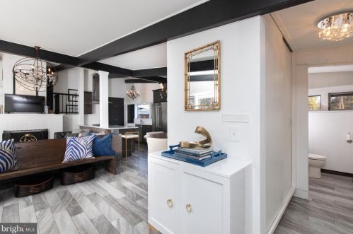 221 Hutchinson Ave, Tavistock, NJ 08033-3913