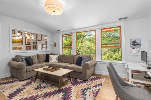 2703 Agatite Ave, Chicago IL 60630-3501 exterior