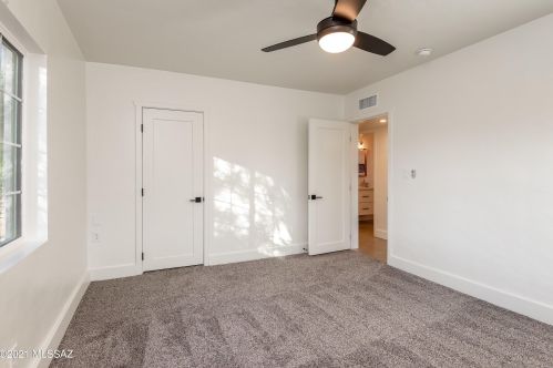 2602 Arroyo Chico, Tucson AZ  85716-5606 exterior