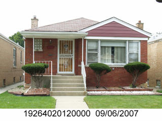 3535 76th St, Chicago, IL 60652-1405