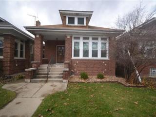 4946 Keeler Ave, Chicago IL  60630-2714 exterior