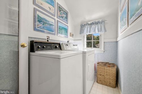 1641 Ridley Crk Rd, Media PA 19063-2233 exterior