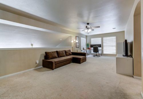 4933 China Gdn Dr, Austin TX 78730-3577 exterior