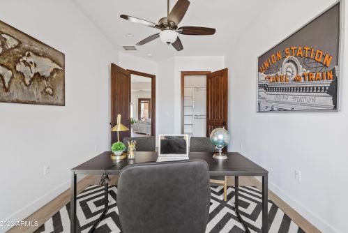 36648 27th Ave, Phoenix AZ 85086-8747 exterior