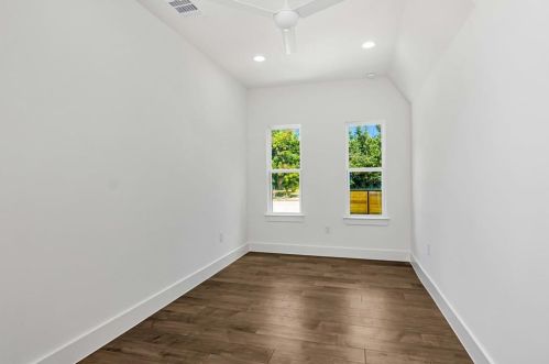 1308 13 St, Austin TX 78702-2553 exterior