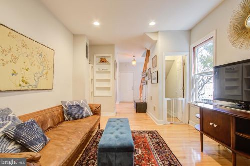 501 Tulip Ave, Silver Spring MD 20912-4345 exterior