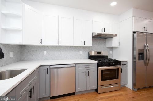 2005 Cleveland St, Philadelphia PA  19121-1501 exterior