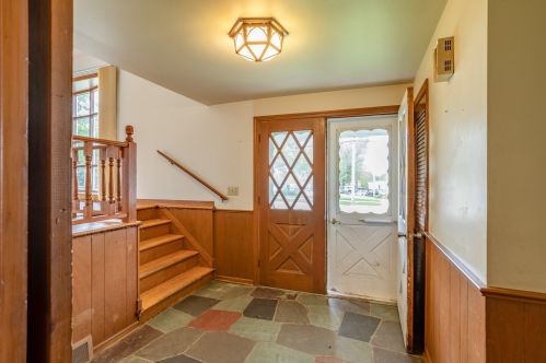 1860 Boston St, Grand Rapids MI 49506-4459 exterior