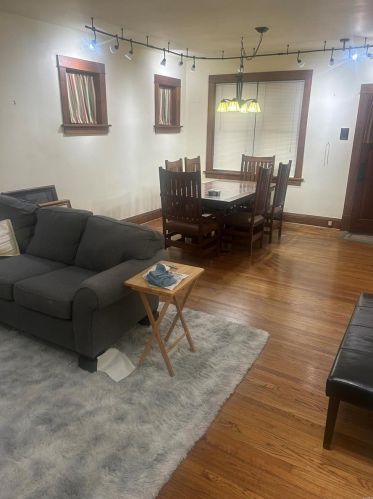 4939 Robert Ave, Saint Louis MO 63109-3861 exterior