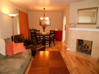 28 Dawn Dr, Concord CA  94523-3011 exterior