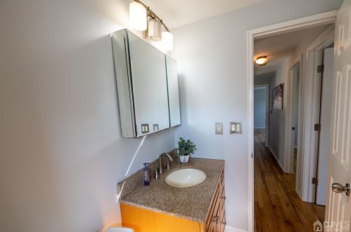 15 Sims Rd, Edison NJ 08817-3034 exterior