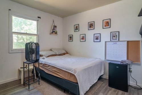 5804 Christie Ave, Grand Rapids MI 49508-6239 exterior