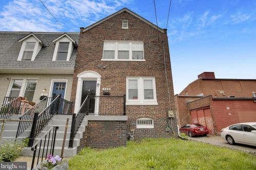 1309 T St, Washington DC  20009-7837 exterior