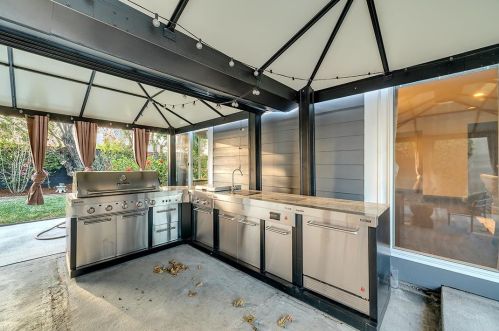 1779 Bagpipe Way, San Jose CA  95121-1510 exterior