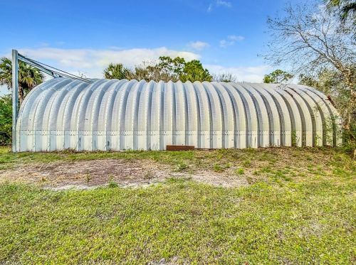 270 18 St, Naples FL 34117-9453 exterior