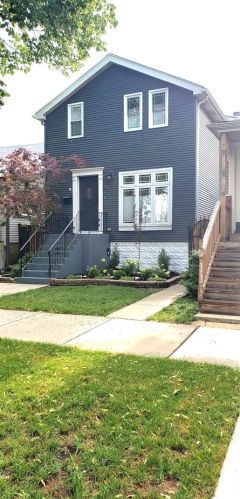 4535 Kedvale Ave, Chicago IL 60629-5750 exterior