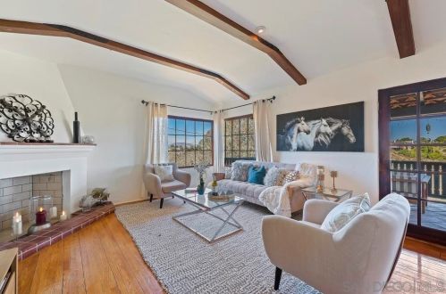 4875 Alder Dr, San Diego CA  92116-2325 exterior