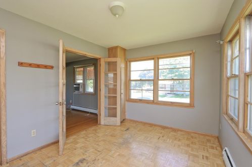 156 Spruce St, South Saint Paul MN 55075-3443 exterior