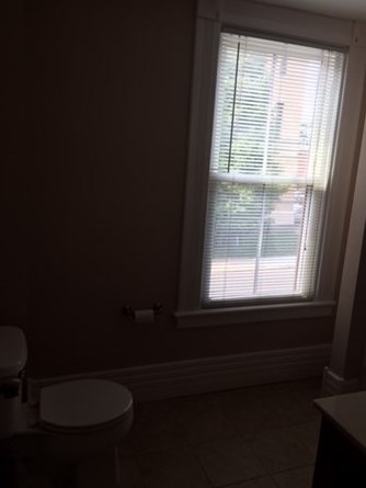 56 Temple St, Springfield MA 01105-1803 exterior