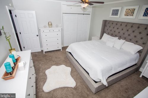 26 Ridgeway Ave, Manor PA 19036-1923 exterior