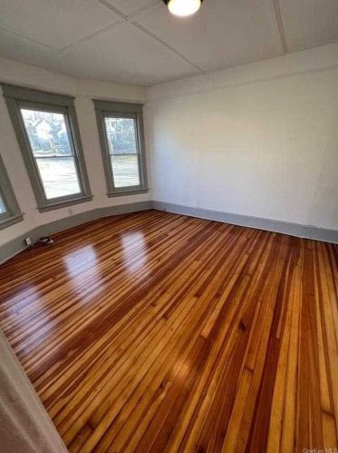 18 Innis Ave, Poughkeepsie NY  12601-3703 exterior