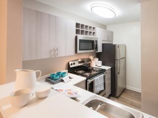 7150 Rock Ridge Ln, Alexandria VA  22315-5199 exterior