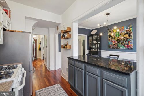 150 U St, Washington DC 20001-1621 exterior