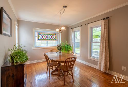 19 Benjamin Ave, Grand Rapids MI 49505-5437 exterior