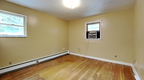 140 Perryvista Ave, Pittsburgh PA exterior