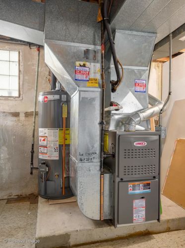 6058 63 Pl, Chicago IL 60638-4642 exterior