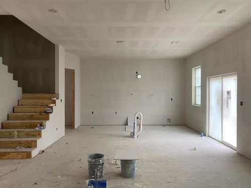 25 Forest Dr, Huntsville TX 77340-5676 exterior