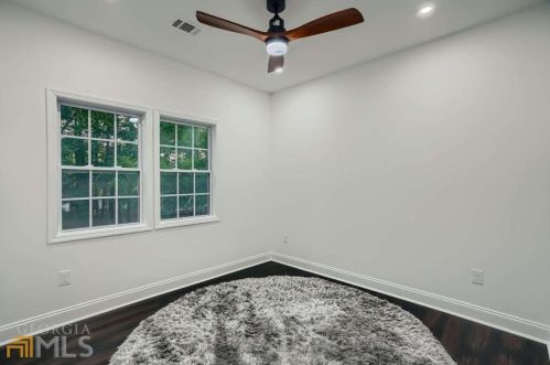 1415 Almont Dr, Atlanta GA 30310-3756 exterior