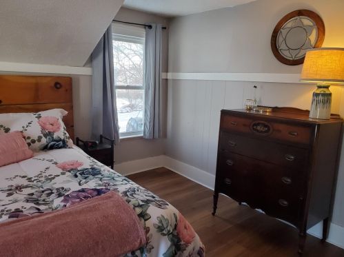 345 Mason Ave, Meskegon MI  49441-1945 exterior