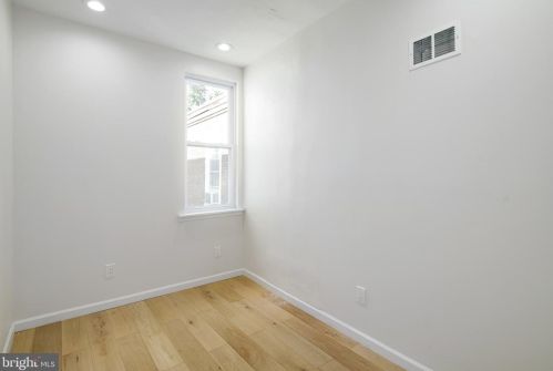 1722 28 St, Philadelphia PA 19145-1613 exterior