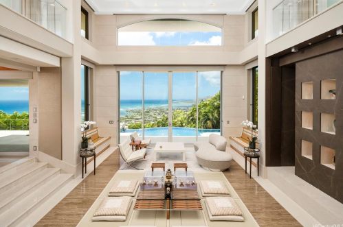 360 Puuikena Dr, Honolulu, HI 96821-2503