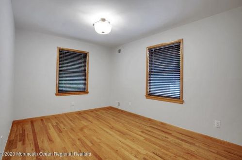 338 New Central Ave, Jackson Twp NJ 08527-2952 exterior