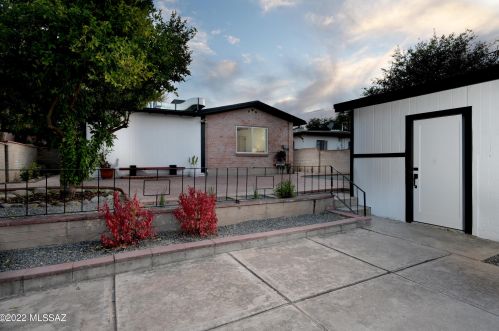 1933 Mabel St, Tucson AZ  85719-4342 exterior