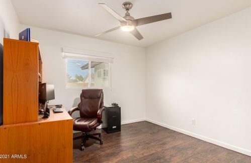 3242 Emile Zola Ave, Phoenix AZ 85032-6331 exterior