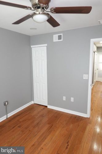 1525 Hicks St, Philadelphia PA  19146-4820 exterior