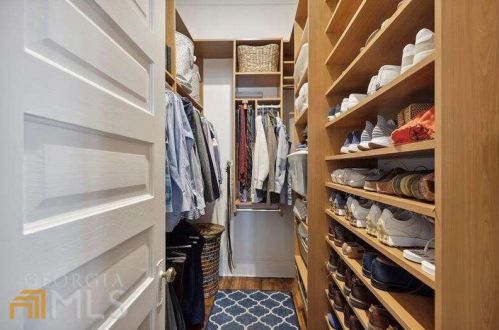 335 9 St, Atlanta GA 30309-4209 exterior