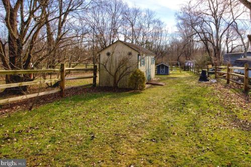 55 Church Rd, Limerick PA 19468-1010 exterior