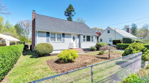 23 17th St, Huntington Station NY  11746-2912 exterior