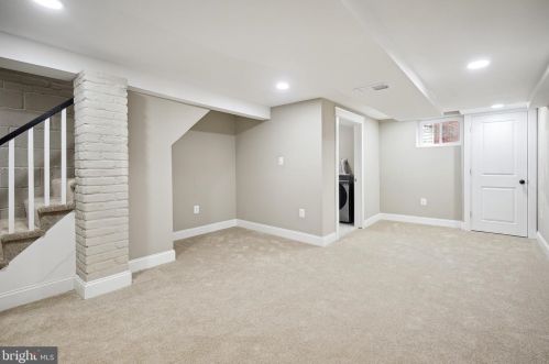 9920 Woodburn Rd, Silver Spring MD  20901-2731 exterior