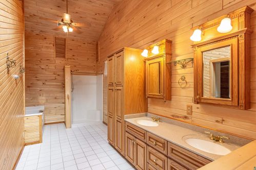 441 Sunset Rd, Ely MN 55731-8264 exterior