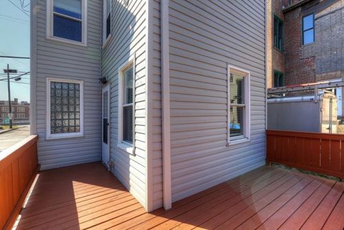 930 Peralta St, Pittsburgh PA 15212-8003 exterior