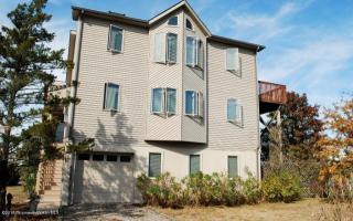 81 Flax Isle Dr, Tuckerton, NJ 08087-2316